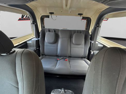 Used 2021 Jeep Wrangler Sport image 18