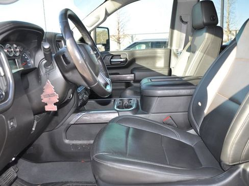 Used 2022 Chevrolet Silverado 2500 LTZ image 10