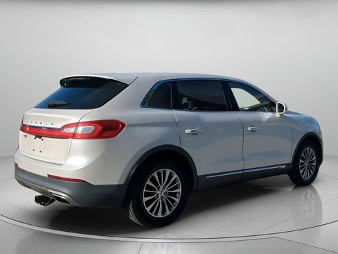 Used 2016 Lincoln MKX Select image 27