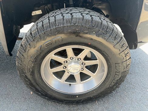 Used 2017 Chevrolet Silverado 3500 LTZ AWD/4WD image 14