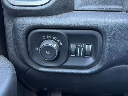 Used 2019 RAM 2500 Tradesman image 20