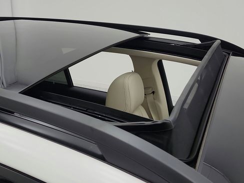 Used 2025 Mercedes-Benz GLE 350 4MATIC image 22