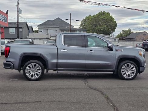 Used 2021 GMC Sierra 1500 Denali w/ Denali Ultimate Package AWD/4WD image 6