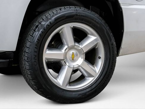 Used 2011 Chevrolet Tahoe LTZ RWD image 59