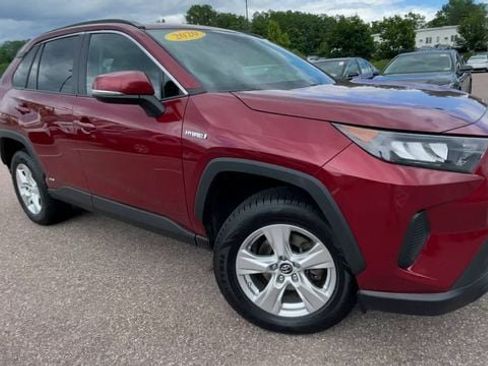 Used 2020 Toyota RAV4 LE AWD/4WD image 8