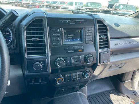 Used 2019 Ford F250 XLT AWD/4WD image 11