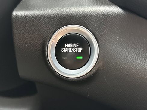 Used 2024 GMC Terrain AT4 AWD/4WD image 27