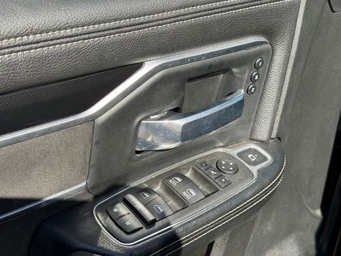 Used 2022 RAM 3500 Laramie AWD/4WD image 13