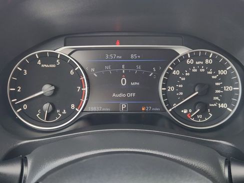 Used 2024 Nissan Altima 2.5 SR w/ SR Premium Package FWD image 15