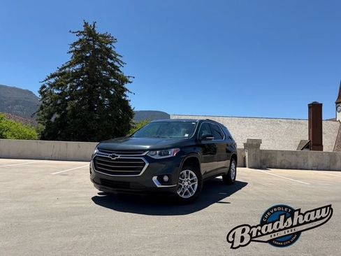 Used 2020 Chevrolet Traverse LT AWD/4WD image 1