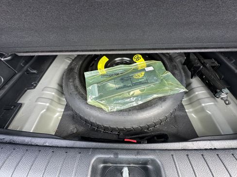 Used 2018 Kia Sportage LX image 14