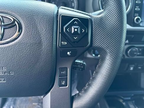 Used 2023 Toyota Tacoma TRD Off-Road AWD/4WD image 27