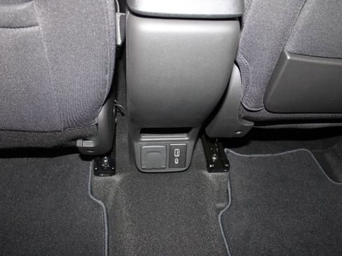 New 2026 Chevrolet TrailBlazer LT w/ Convenience Package AWD/4WD image 21