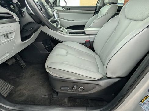 Used 2024 Hyundai Palisade SEL FWD image 13