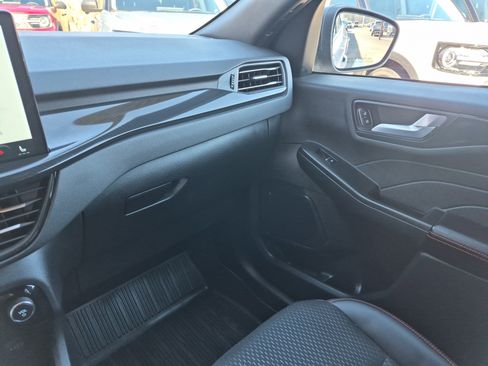 Certified 2025 Ford Escape ST-Line w/ Tech Pack #1 image 20