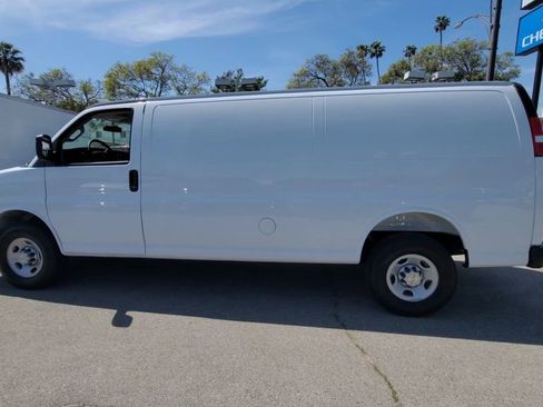 New 2026 Chevrolet Express 2500 Extended w/ Driver Convenience Package RWD image 6