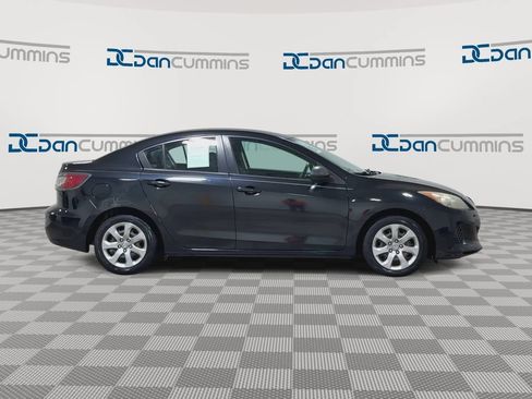 Used 2013 MAZDA MAZDA3 i Sport FWD image 9