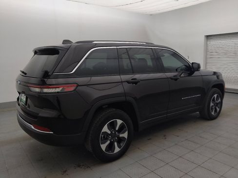 Used 2022 Jeep Grand Cherokee Limited 4xe AWD/4WD image 10