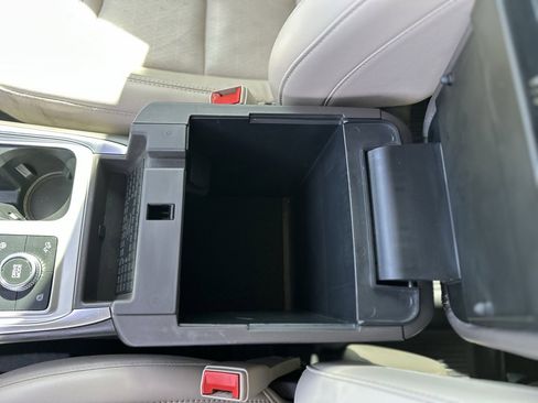 Used 2021 Ford Explorer Platinum w/ Equipment Group 601A image 24