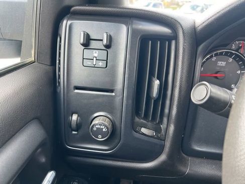 Used 2016 Chevrolet Silverado 3500 W/T w/ WT Convenience Package AWD/4WD image 18