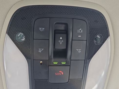 Used 2022 INFINITI QX50 Essential image 37