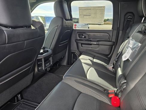 New 2026 RAM 2500 Limited image 30