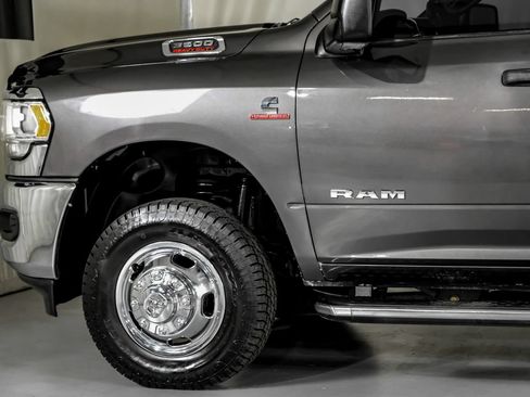 Used 2024 RAM 3500 Big Horn w/ Heated Seats & Wheel Group AWD/4WD image 12