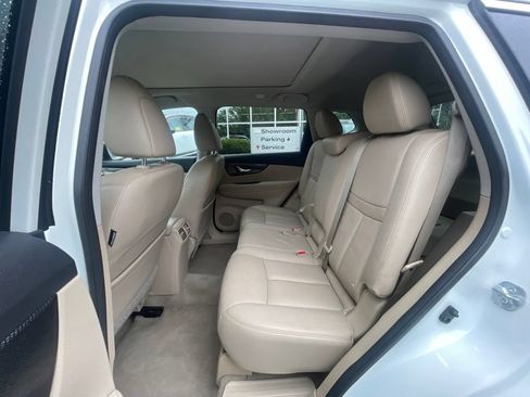 Used 2014 Nissan Rogue SL w/ SL Premium Package AWD/4WD image 20