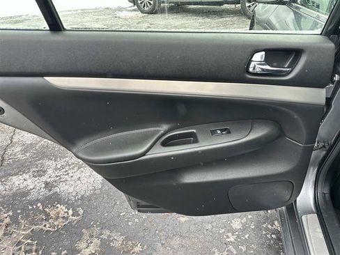 Used 2013 INFINITI G37 x Sedan w/ Premium Pkg image 11