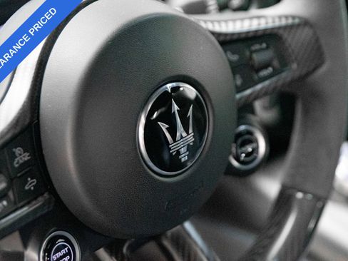 Used 2022 Maserati MC20 Coupe RWD image 21