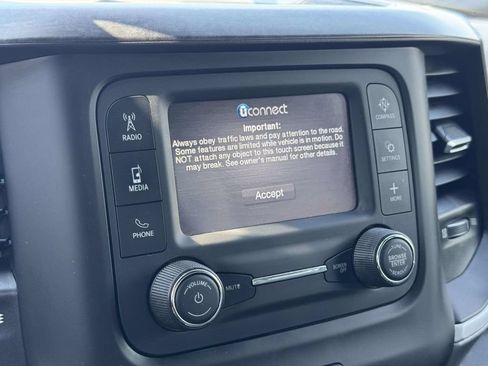 Used 2022 RAM 1500 Big Horn AWD/4WD image 25