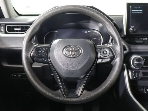 Used 2025 Toyota RAV4 LE FWD image 30