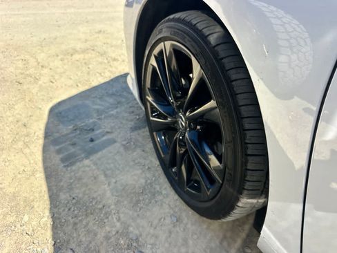 Used 2024 Lexus ES 350 F Sport w/ Accessory Package (Z2) FWD image 5
