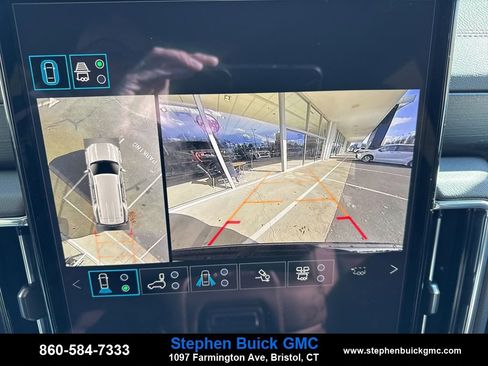 New 2026 GMC Yukon Denali w/ Denali Reserve Package image 24