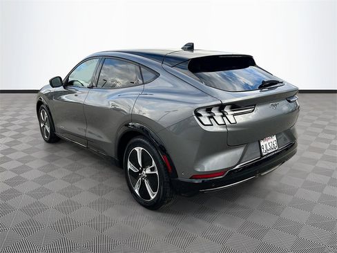 Used 2023 Ford Mustang Mach-E Premium image 5