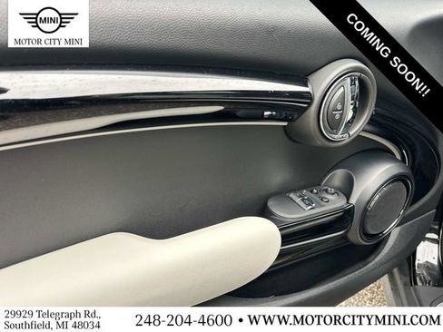 Used 2022 MINI Cooper S image 18