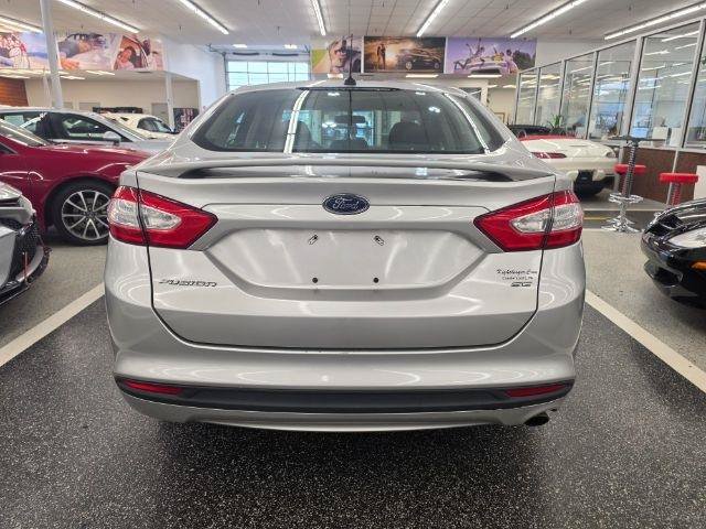Used 2014 Ford Fusion SE w/ Equipment Group 201A FWD image 6