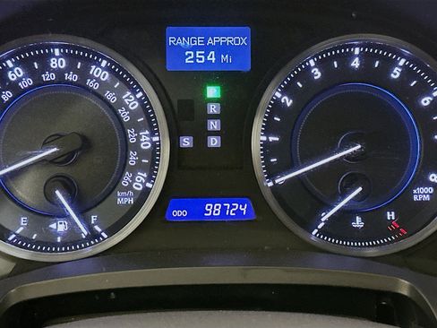 Used 2011 Lexus IS 250 w/ Premium Pkg Value Edition RWD image 18