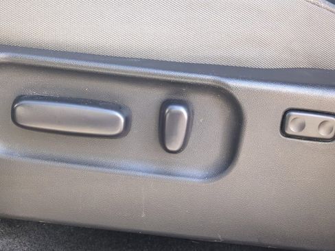 Used 2023 Toyota Tacoma SR5 w/ Technology Package image 19