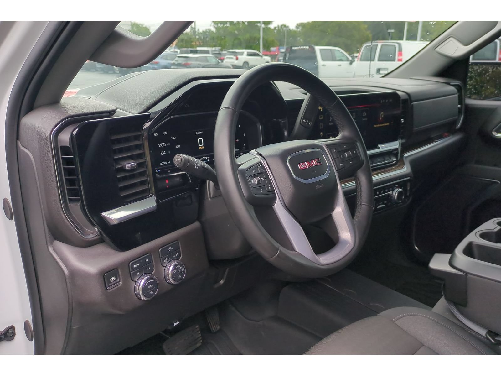 Used 2024 GMC Sierra 1500 Elevation AWD/4WD image 12