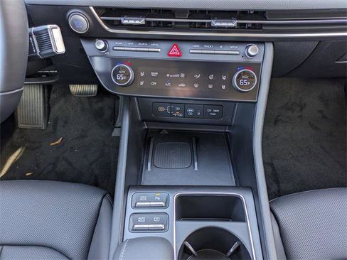 New 2026 Hyundai Sonata Limited image 18