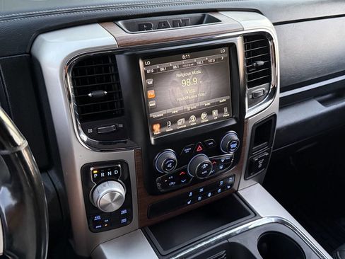 Used 2017 RAM 1500 Laramie w/ Convenience Group AWD/4WD image 21