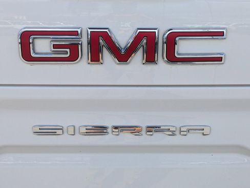 Used 2019 GMC Sierra 1500 SLT w/ SLT Premium Plus Package image 13