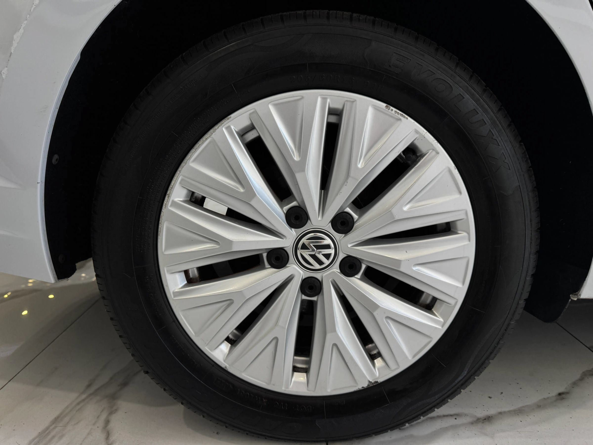 Used 2019 Volkswagen Jetta S w/ Driver Assistance Package FWD image 10