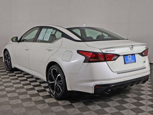 Used 2023 Nissan Altima 2.5 SR w/ SR Premium Package AWD/4WD image 9