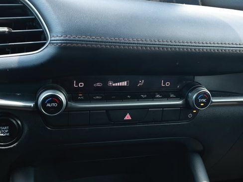 Used 2025 MAZDA MAZDA3 s Sport FWD image 14