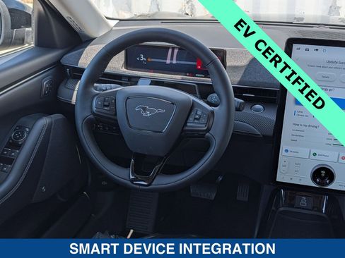 Used 2025 Ford Mustang Mach-E Premium image 17