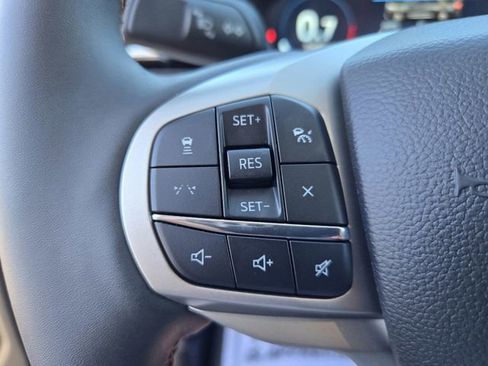 New 2026 Ford Explorer Active image 13