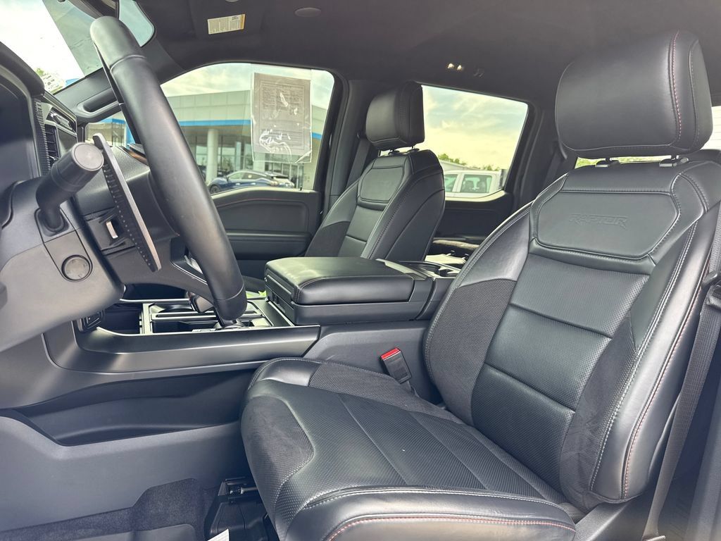 Used 2025 Ford F150 Raptor AWD/4WD image 10