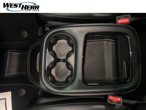 Used 2023 Chrysler Pacifica Touring-L w/ S Appearance Package image 12